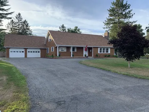 17 Meadow Lane Fort Kent ME 04743