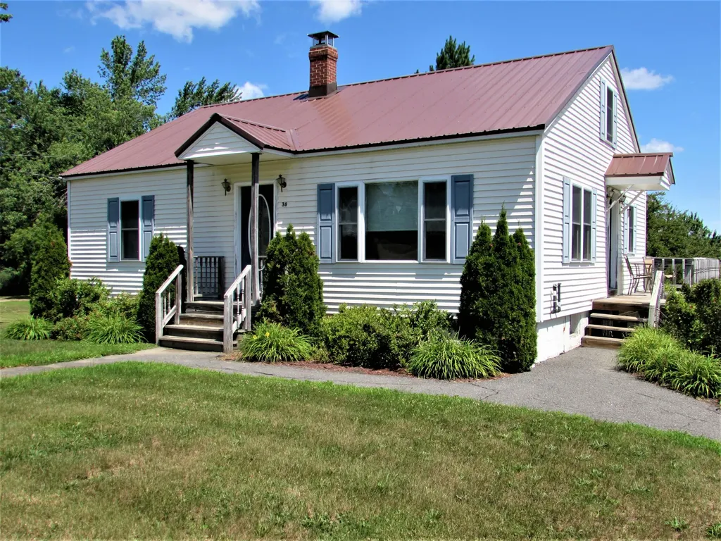 36 Ireland Avenue Corinna ME 04928