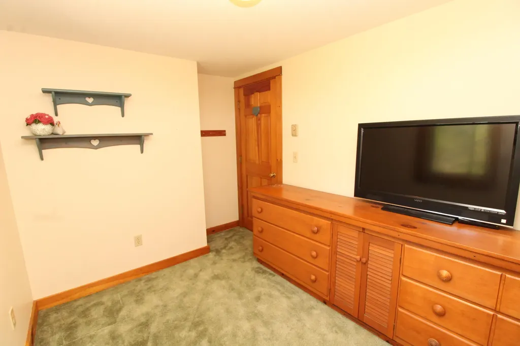 507 Monroe Road Winterport ME 04496