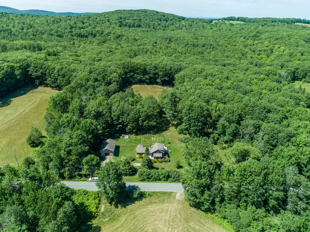 507 Monroe Road Winterport ME 04496