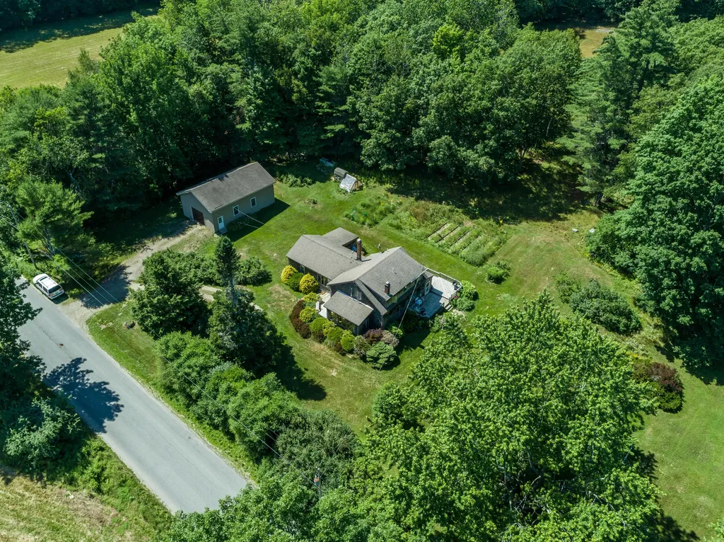 507 Monroe Road Winterport ME 04496