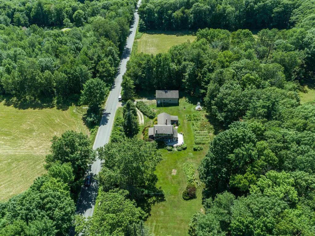 507 Monroe Road Winterport ME 04496