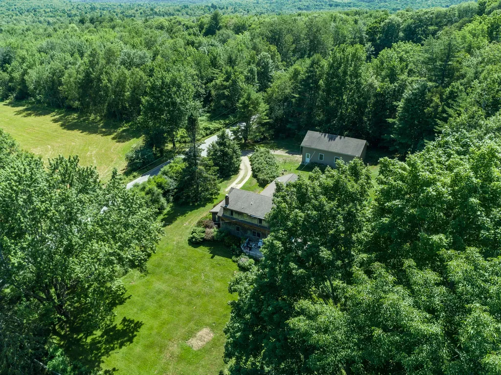 507 Monroe Road Winterport ME 04496