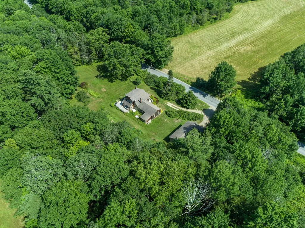 507 Monroe Road Winterport ME 04496