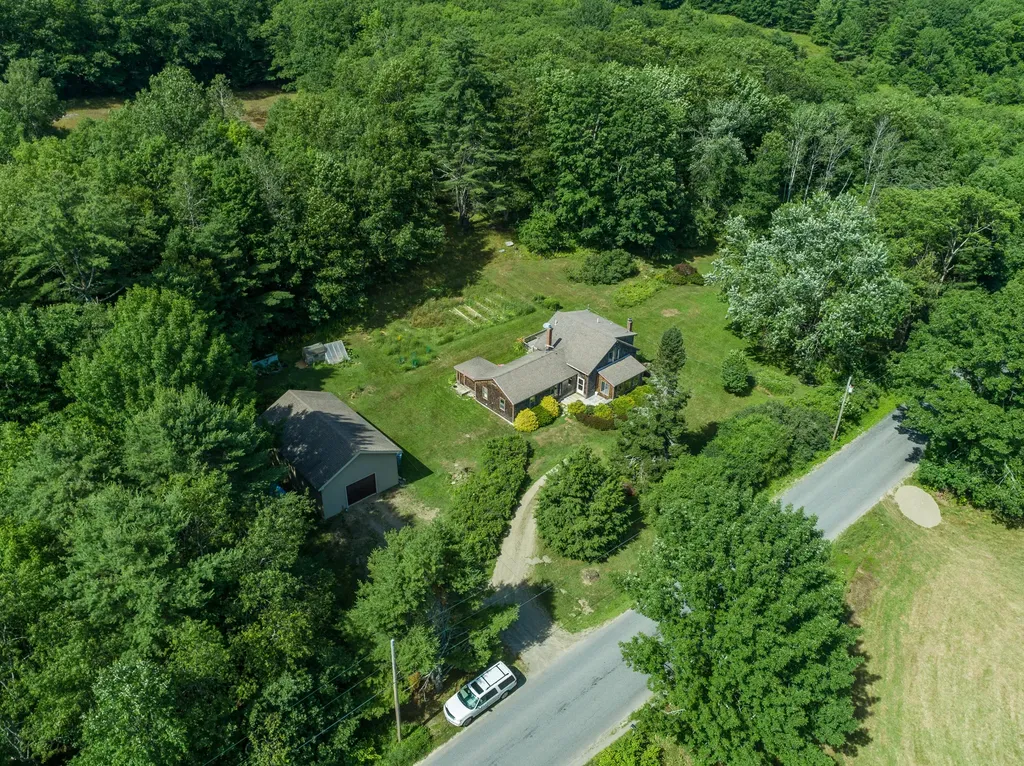 507 Monroe Road Winterport ME 04496