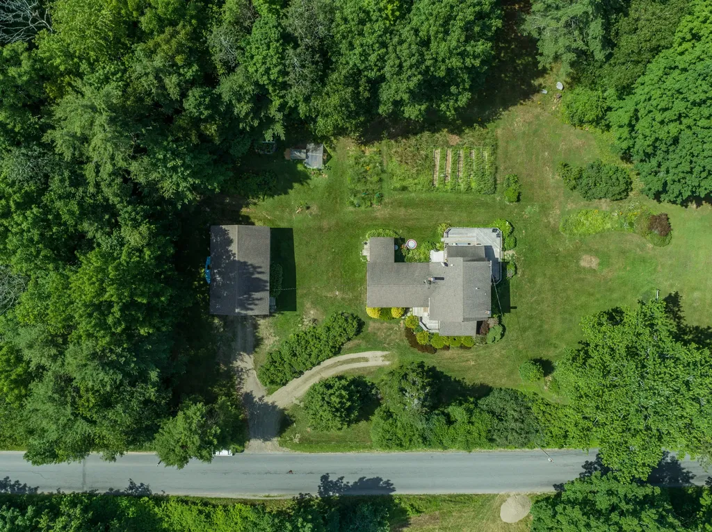 507 Monroe Road Winterport ME 04496
