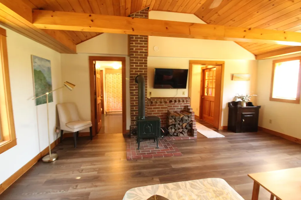 507 Monroe Road Winterport ME 04496