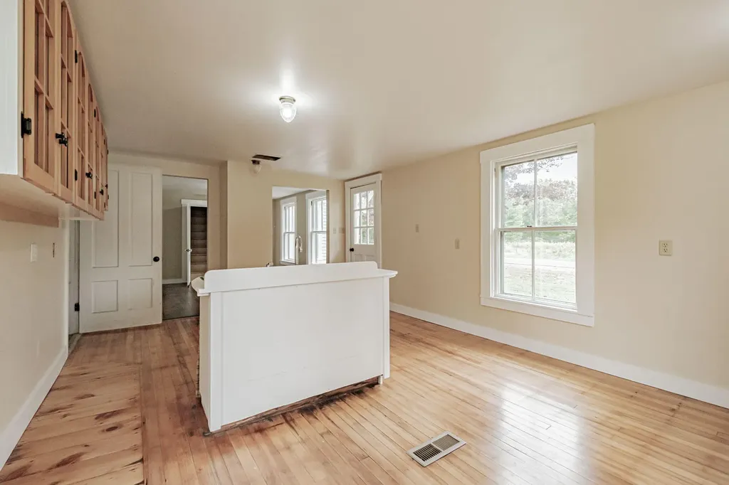 162 Waldoboro Road Friendship ME 04547