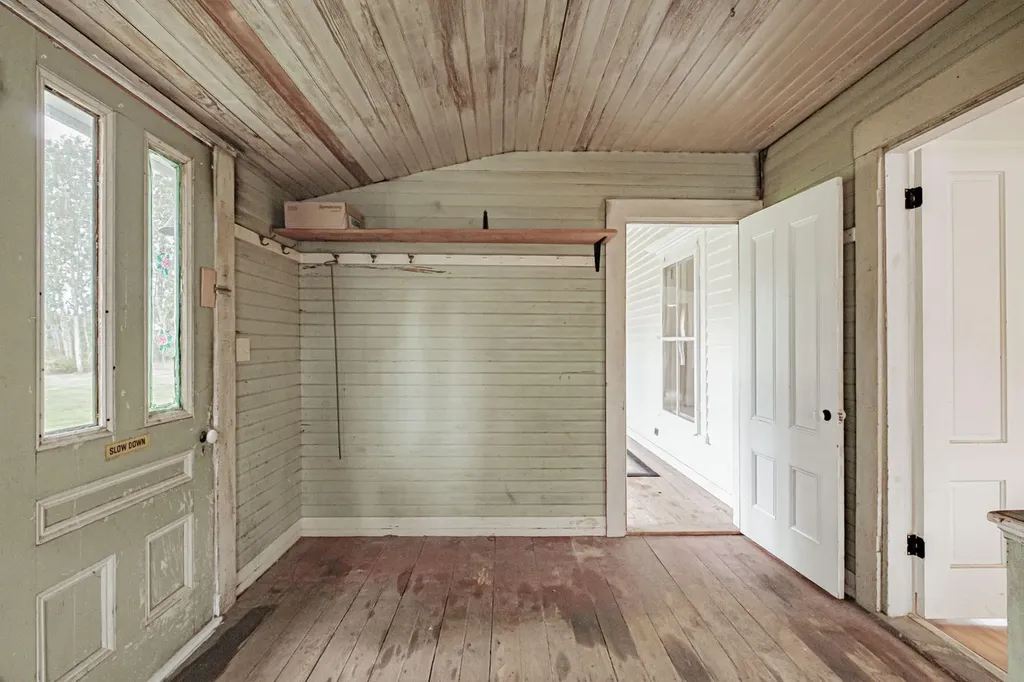 162 Waldoboro Road Friendship ME 04547