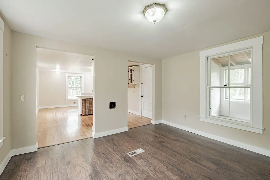 162 Waldoboro Road Friendship ME 04547