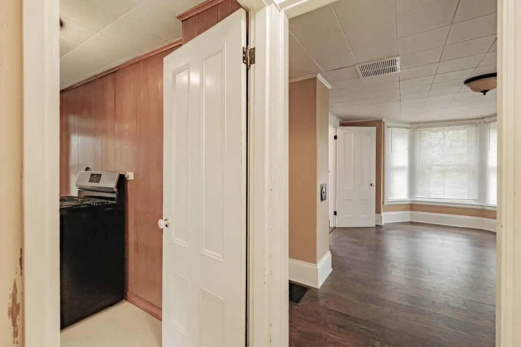 162 Waldoboro Road Friendship ME 04547