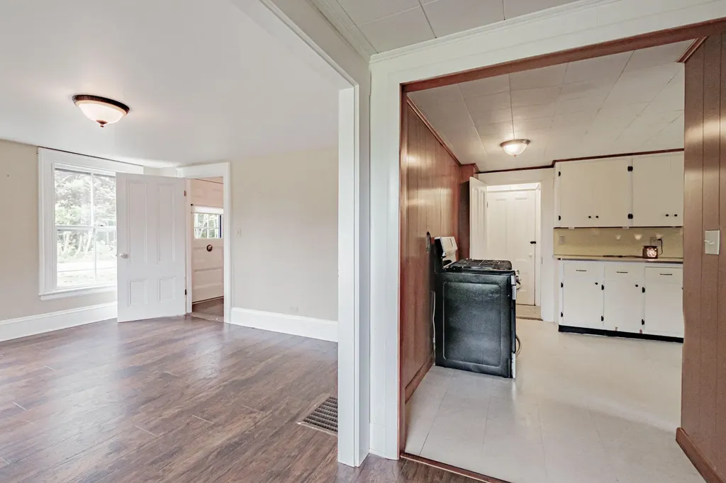 162 Waldoboro Road Friendship ME 04547
