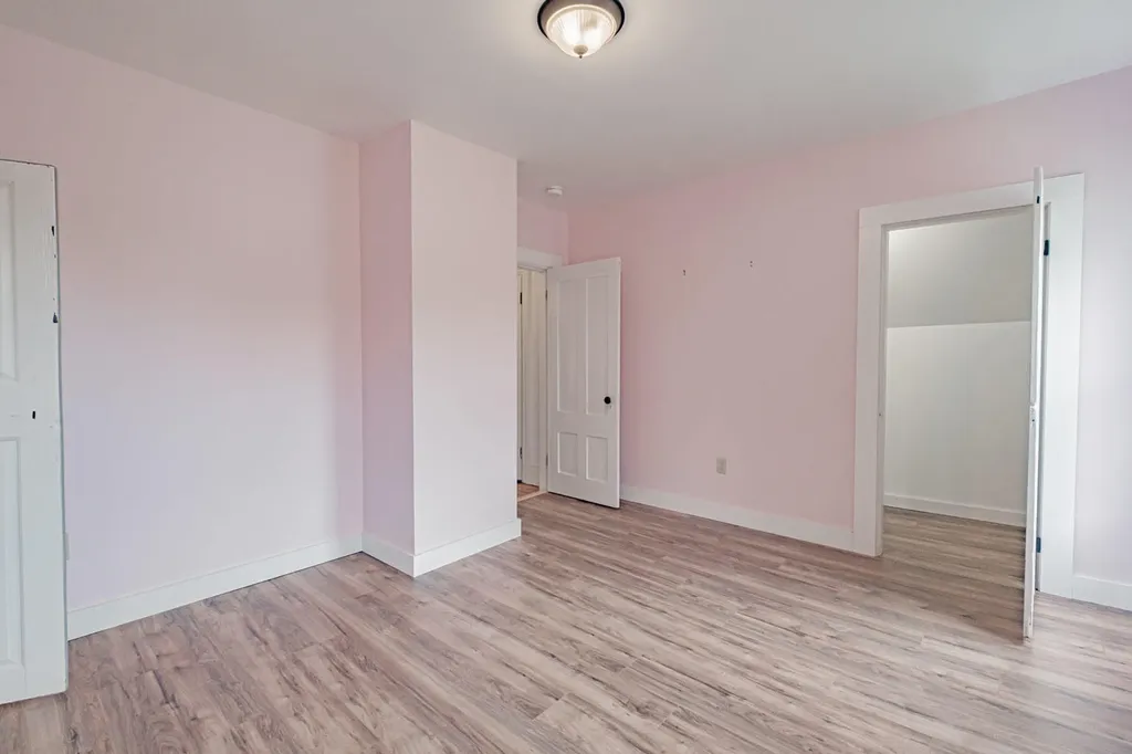 162 Waldoboro Road Friendship ME 04547