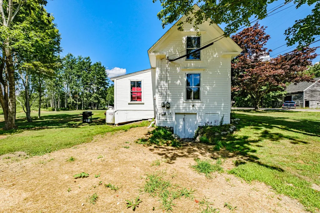 162 Waldoboro Road Friendship ME 04547