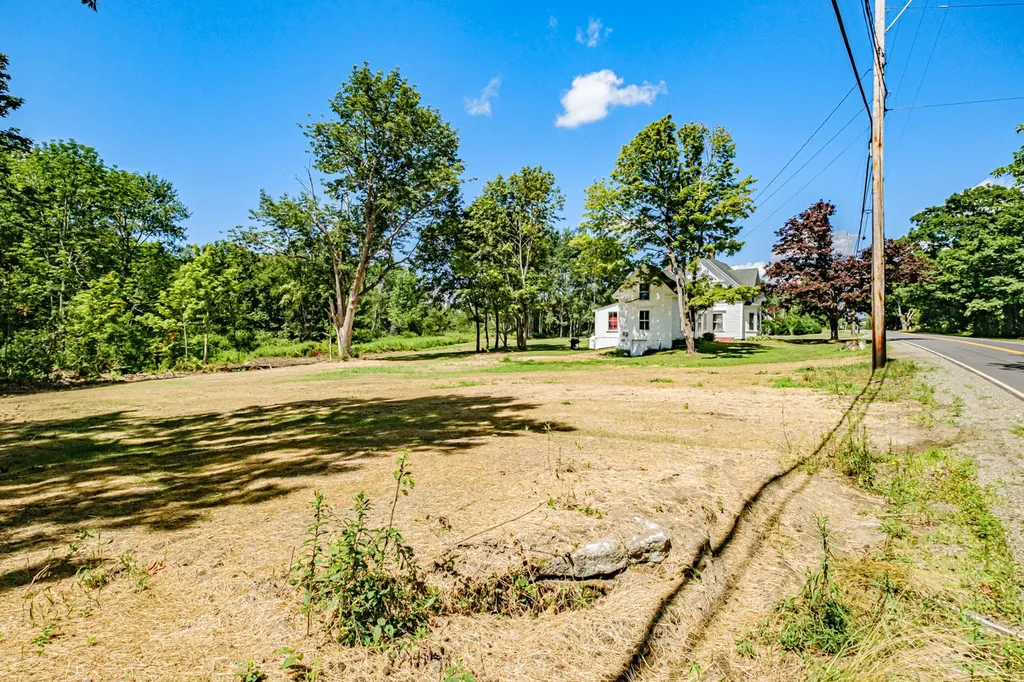 162 Waldoboro Road Friendship ME 04547
