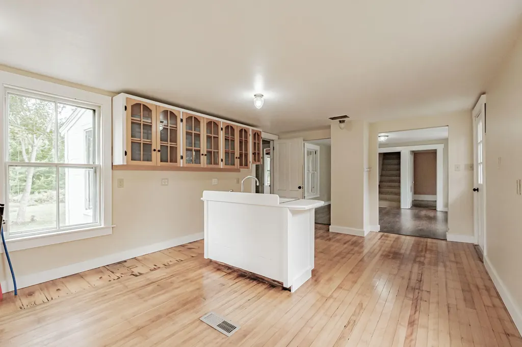 162 Waldoboro Road Friendship ME 04547