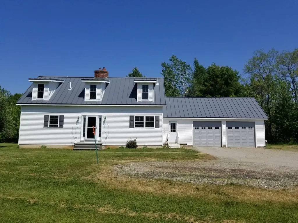 738 Levenseller Road Holden ME 04429