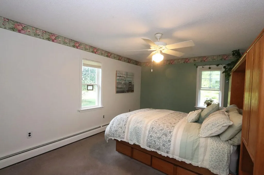738 Levenseller Road Holden ME 04429