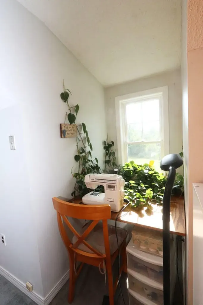 738 Levenseller Road Holden ME 04429