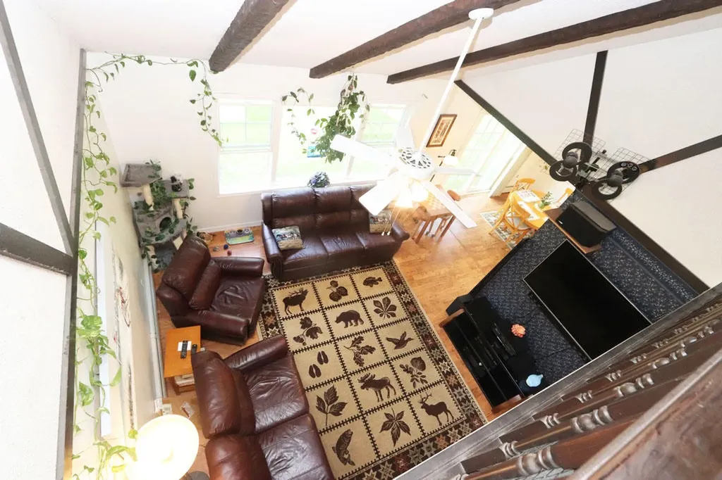 738 Levenseller Road Holden ME 04429