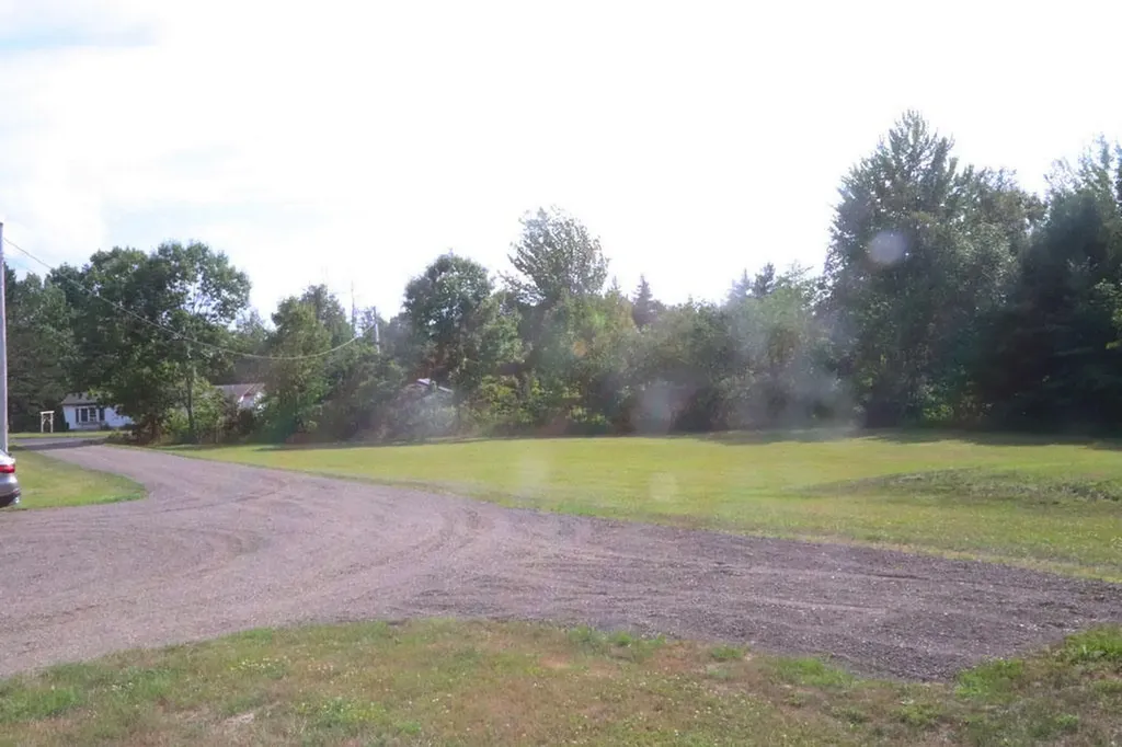 738 Levenseller Road Holden ME 04429