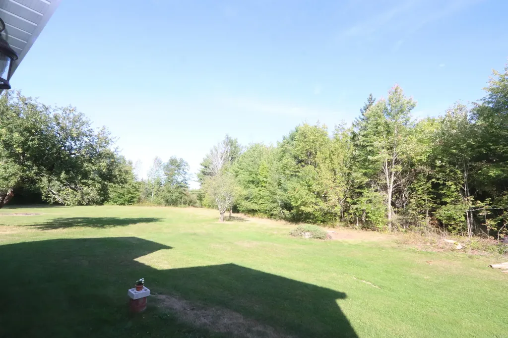 738 Levenseller Road Holden ME 04429