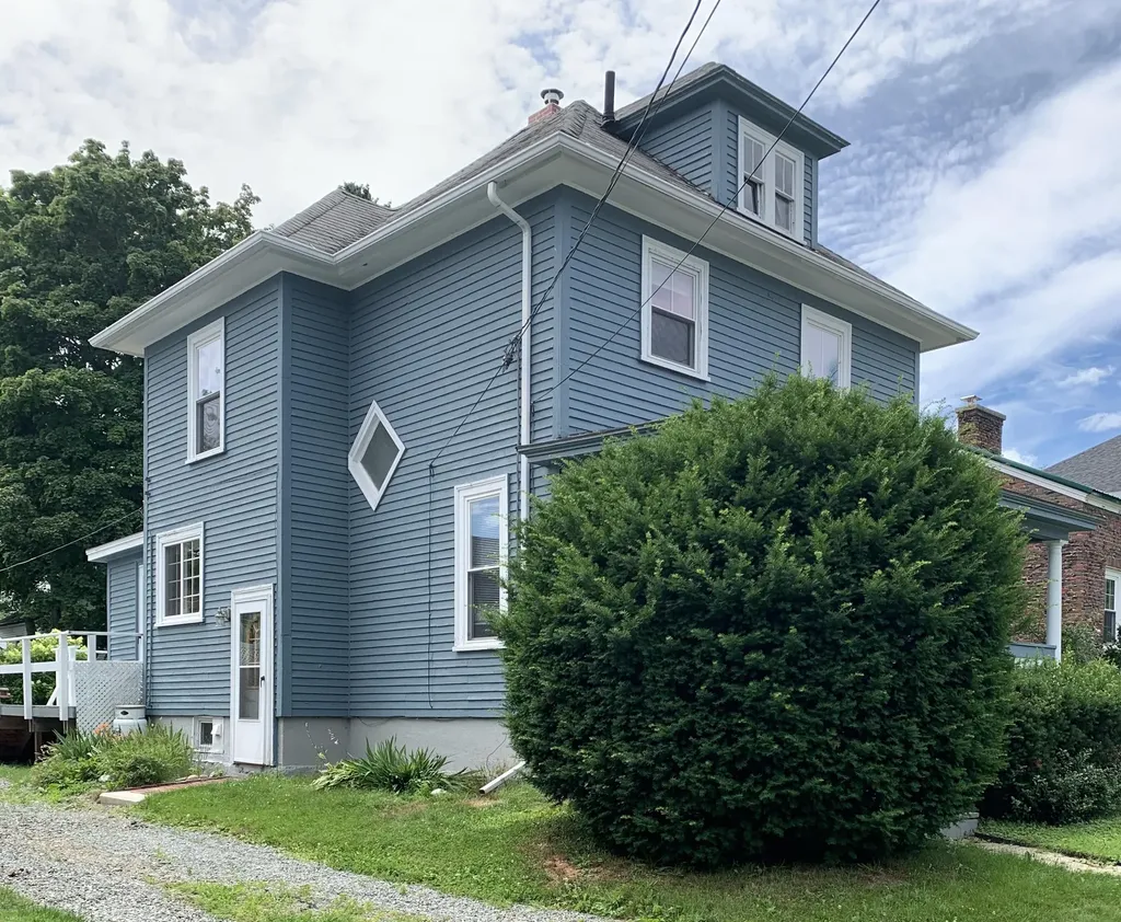 71 Boutelle Road Bangor ME 04401