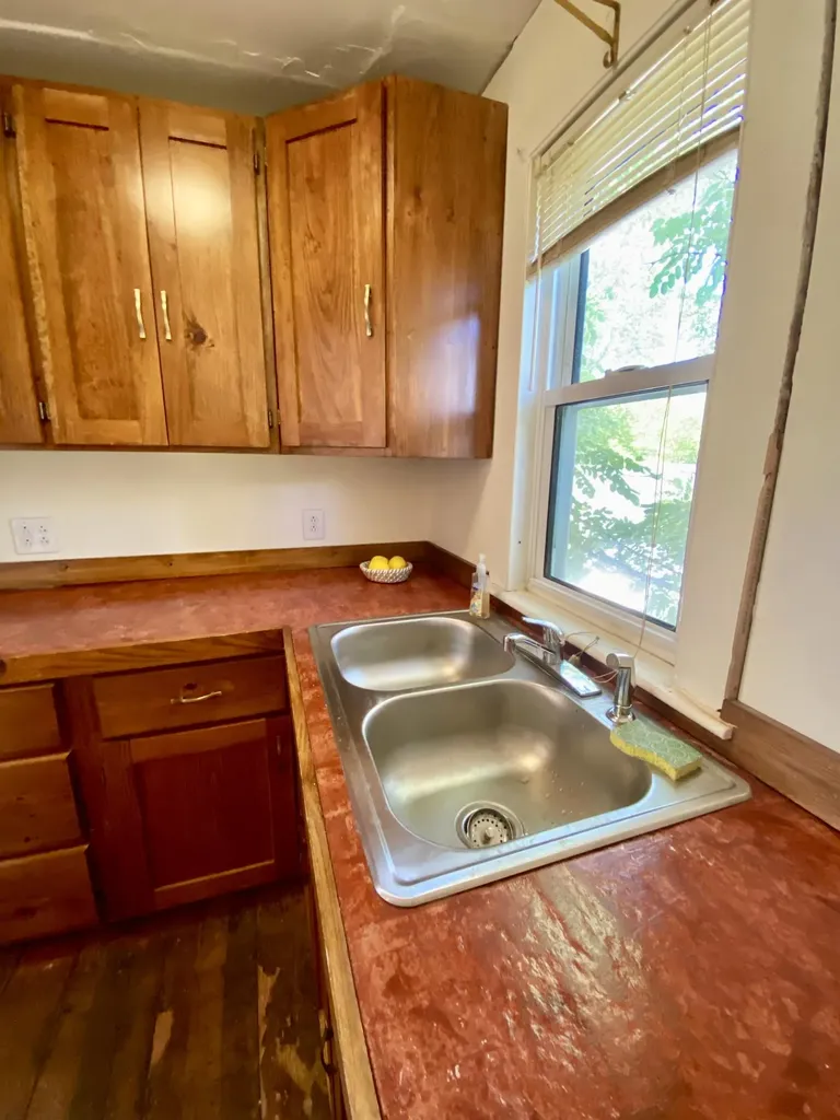 29 Perley Street Lewiston ME 04240