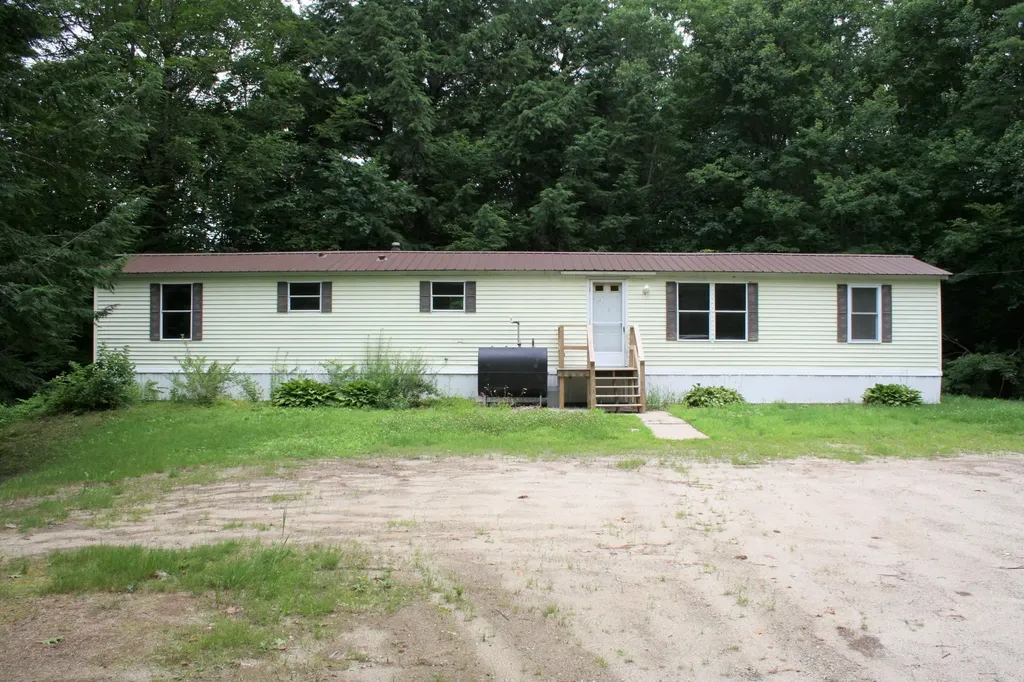 294 Center Road Gray ME 04039