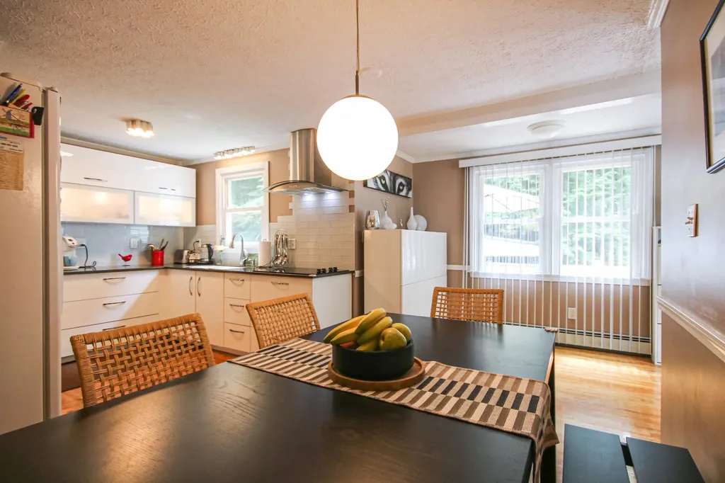 94 Burnham Road Gorham ME 04038