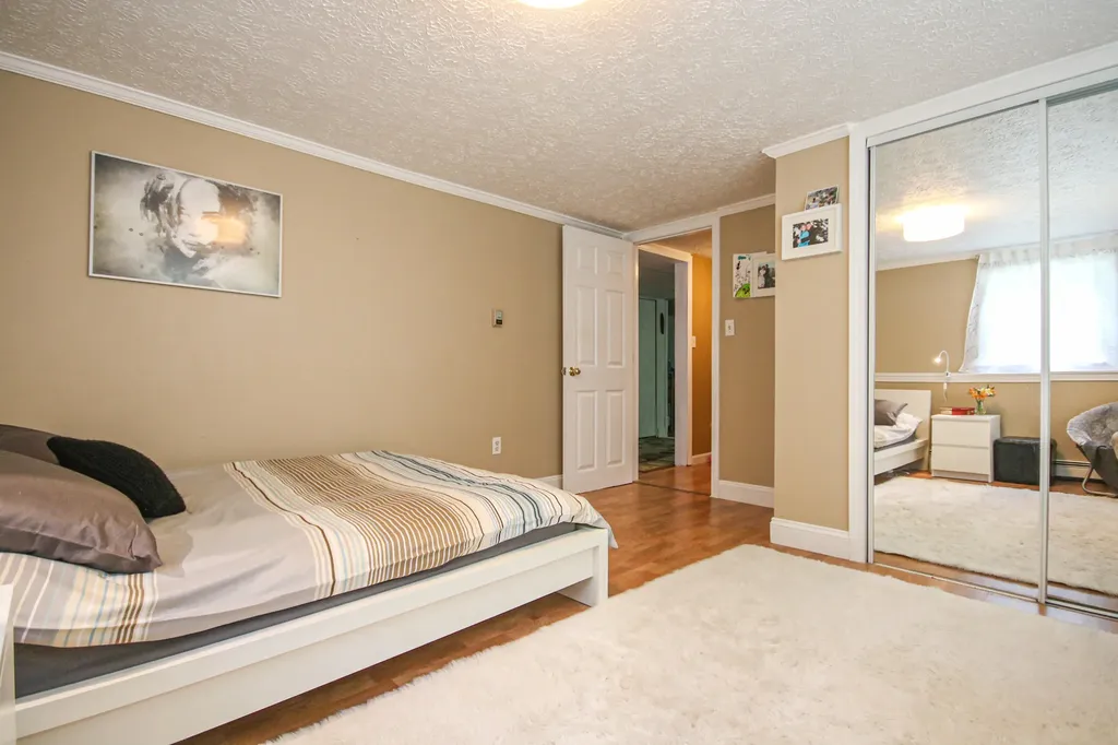 94 Burnham Road Gorham ME 04038