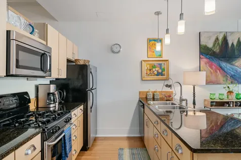 15 Brown Street Portland ME 04101