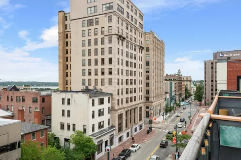 15 Brown Street Portland ME 04101