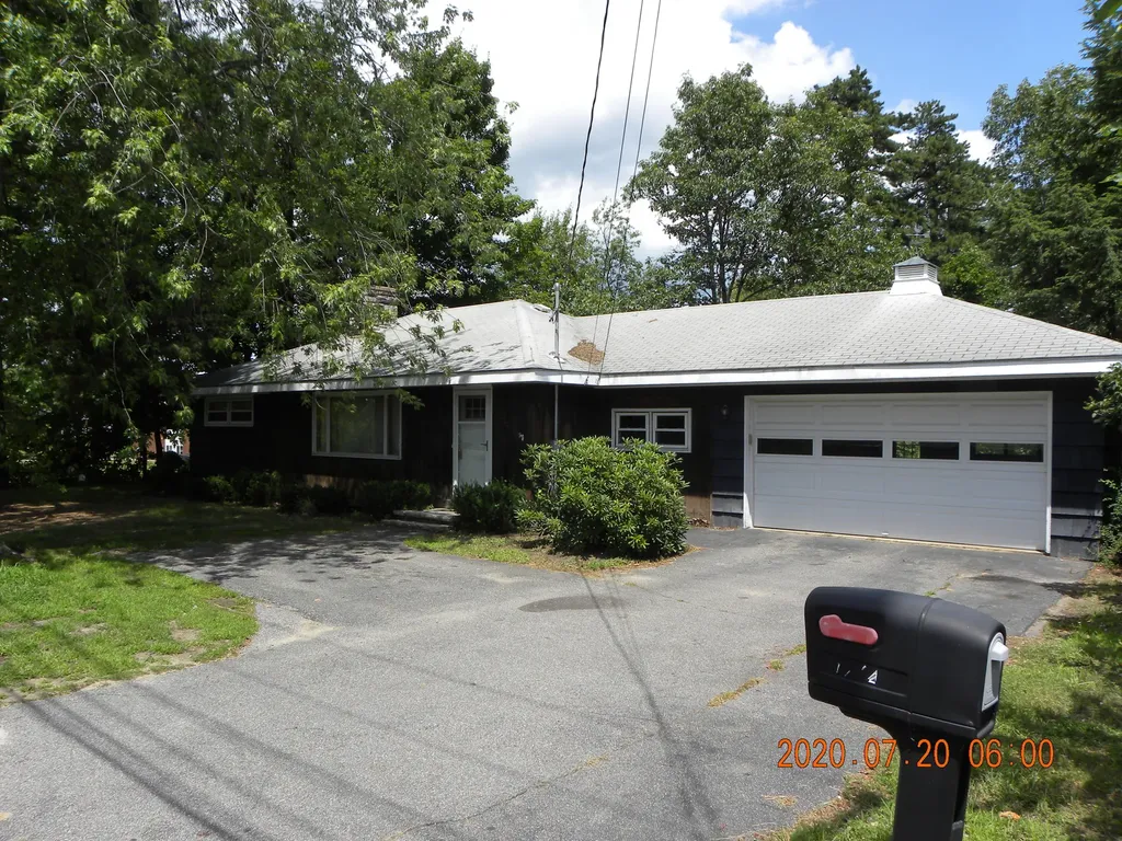 1272 Main Street Sanford ME 04073