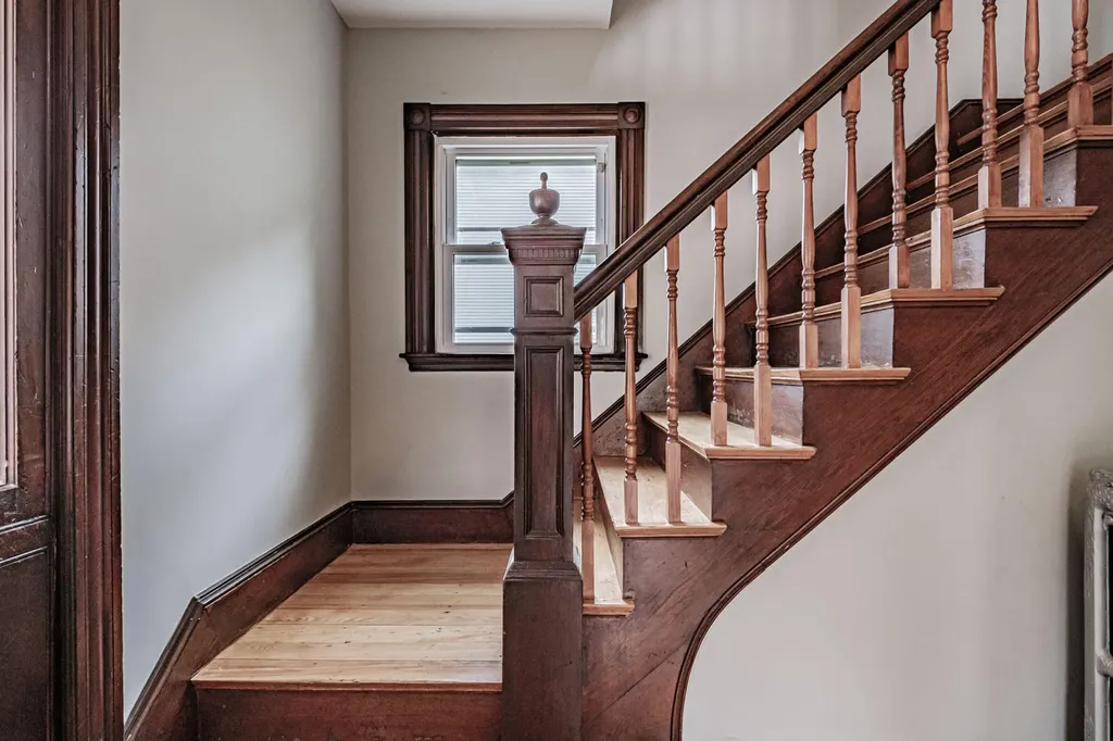 26 Poland Street Portland ME 04103