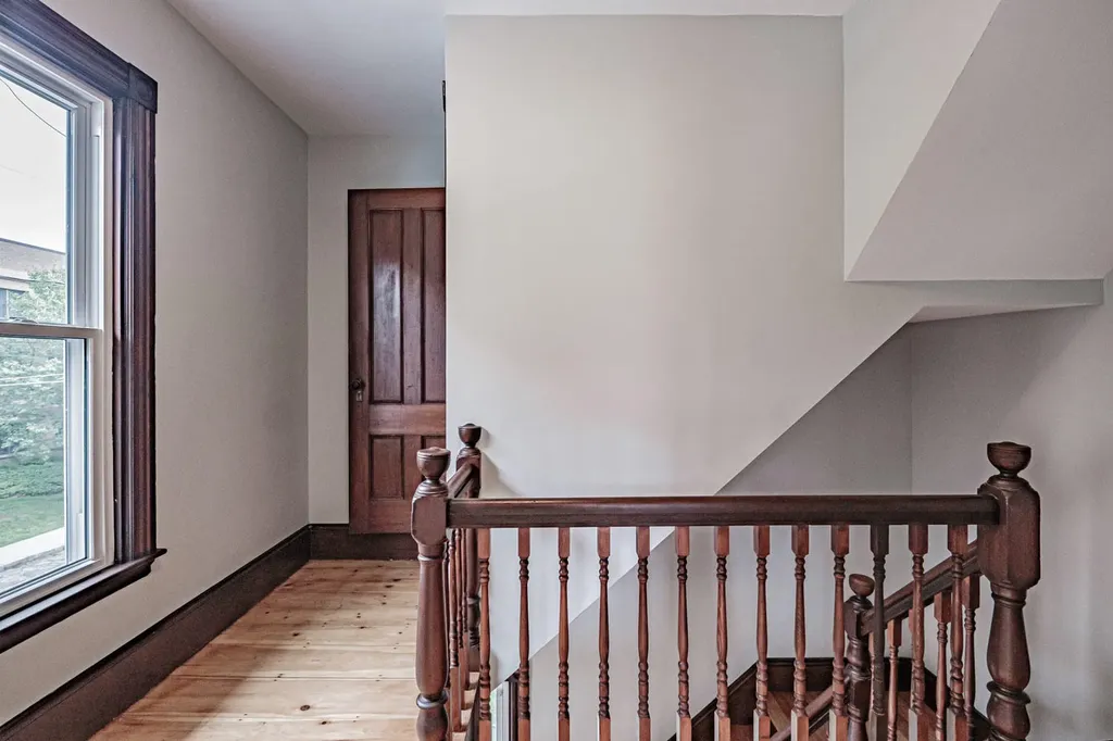 26 Poland Street Portland ME 04103