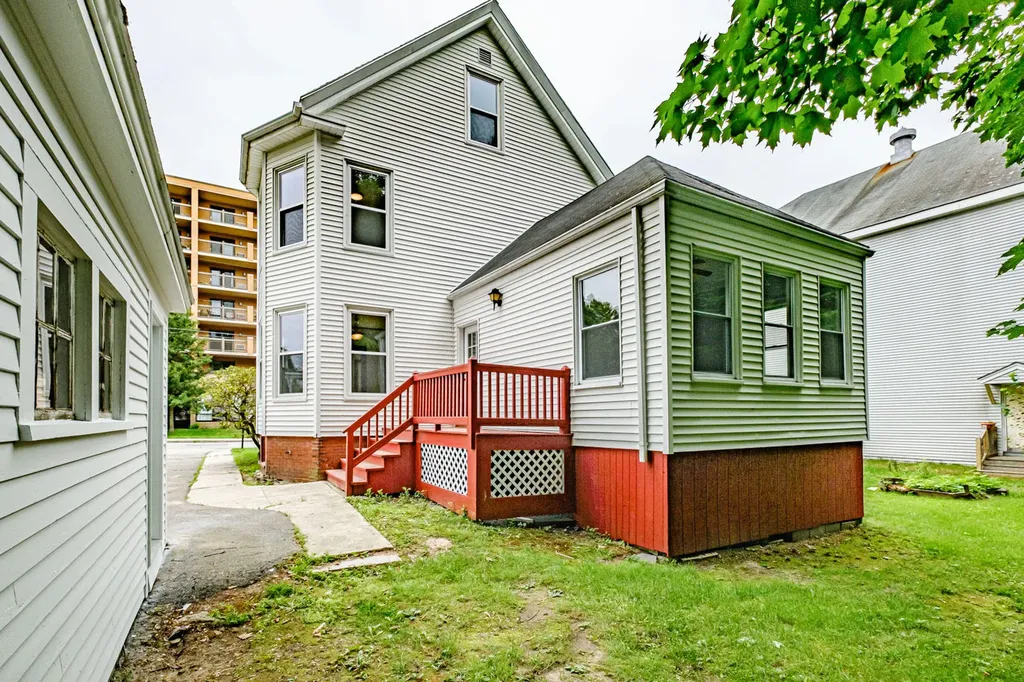 26 Poland Street Portland ME 04103