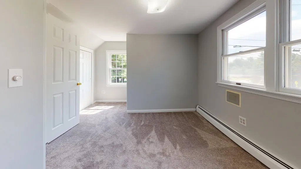 567 W Elm Street Yarmouth ME 04096