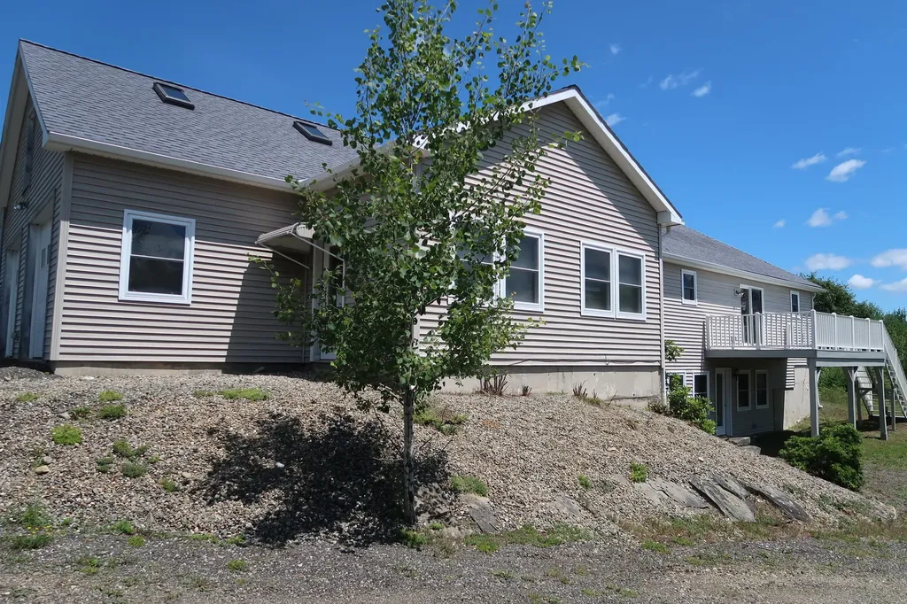 244 Old Union Road Washington ME 04574