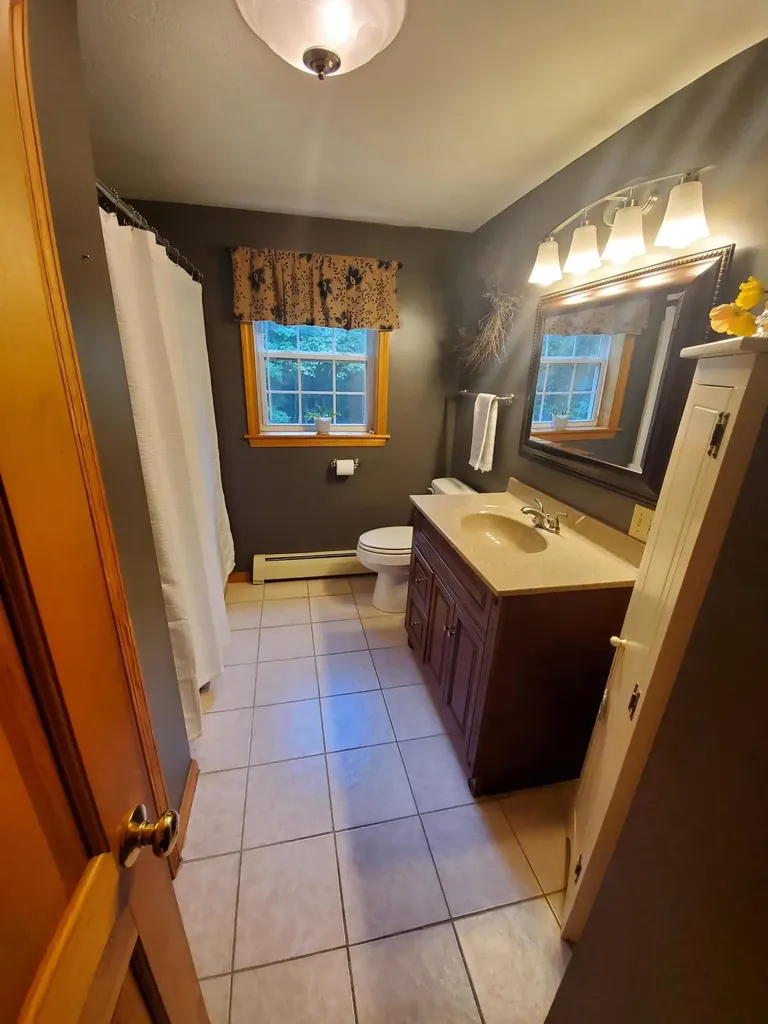 1037 West Road Waterboro ME 04087