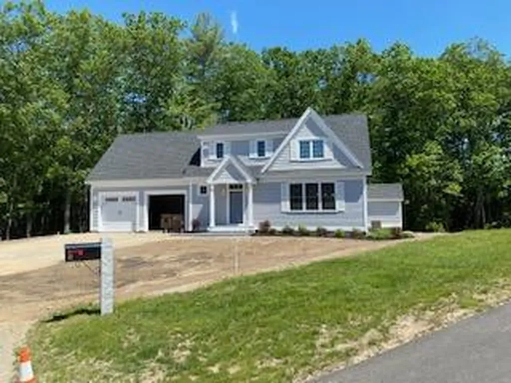 28 Little Meadow Court Wells ME 04090