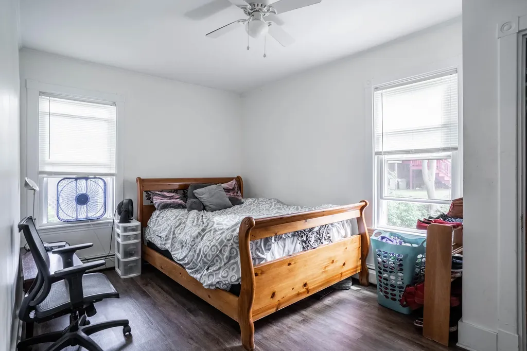 63 Clifton Street Portland ME 04101