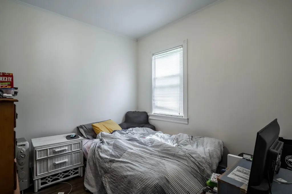 63 Clifton Street Portland ME 04101