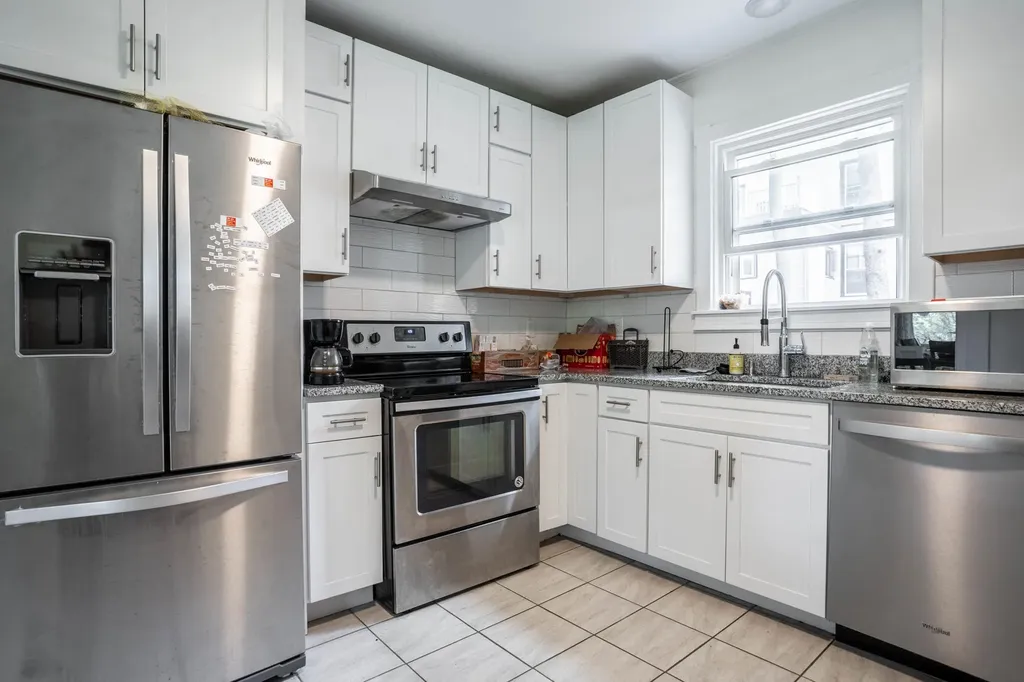 63 Clifton Street Portland ME 04101