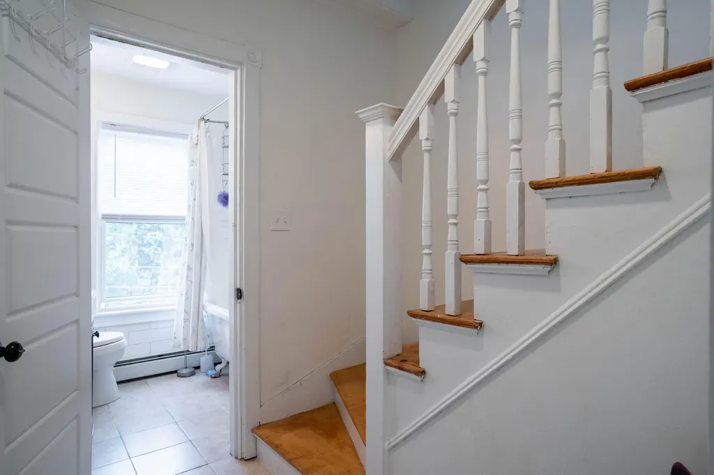63 Clifton Street Portland ME 04101