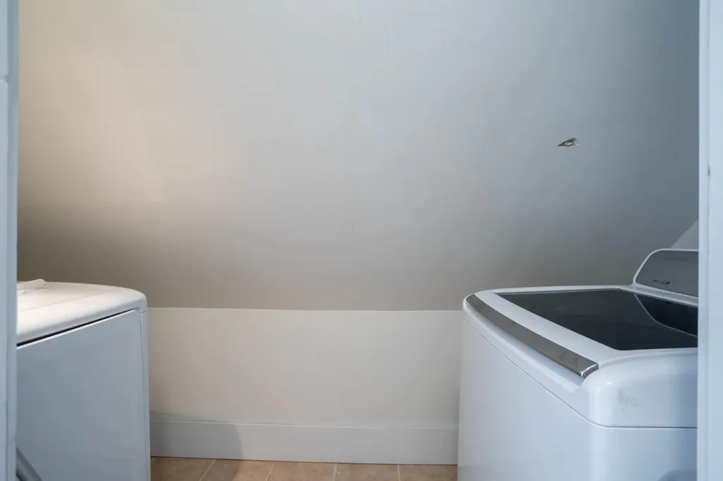 63 Clifton Street Portland ME 04101