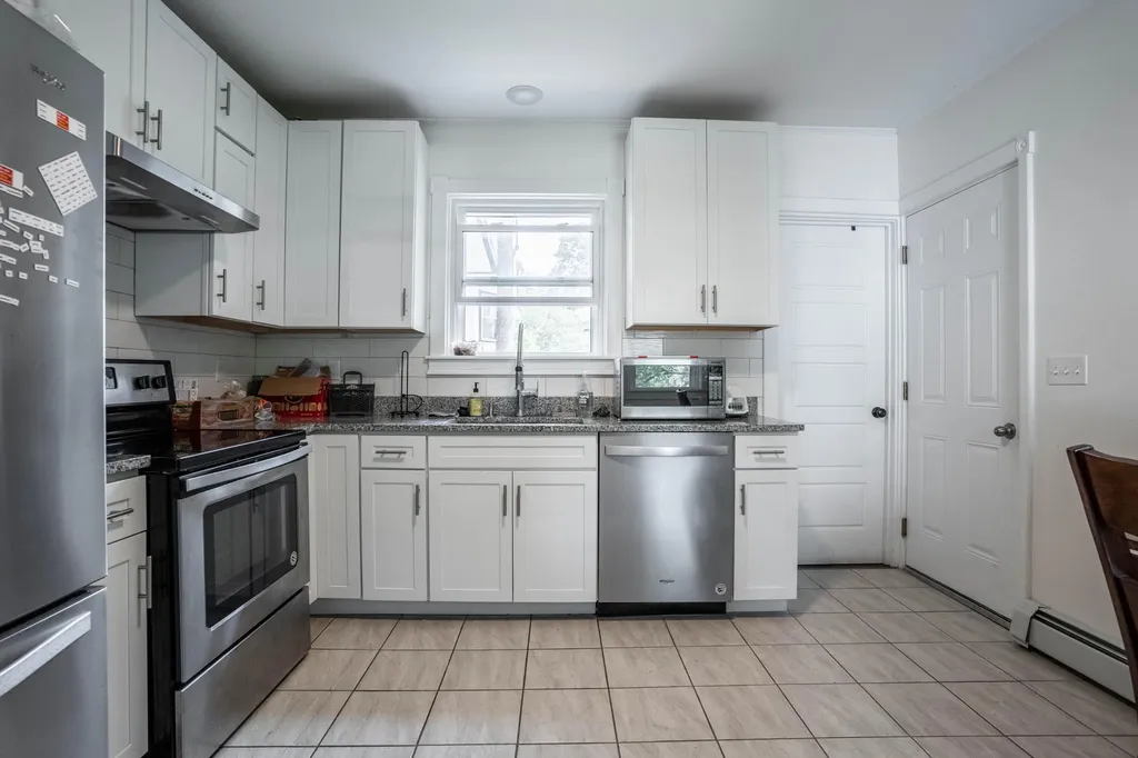 63 Clifton Street Portland ME 04101