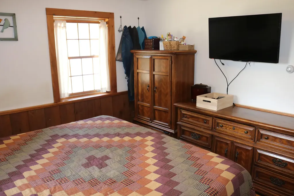 31 Donnell Pond Road Franklin ME 04634