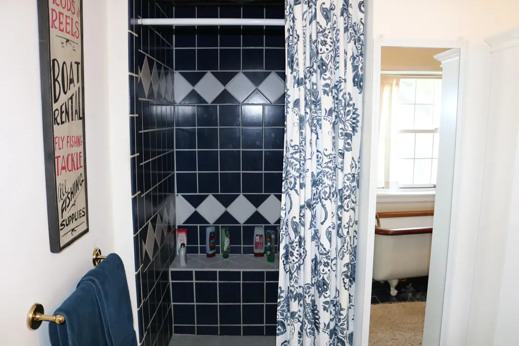 31 Donnell Pond Road Franklin ME 04634