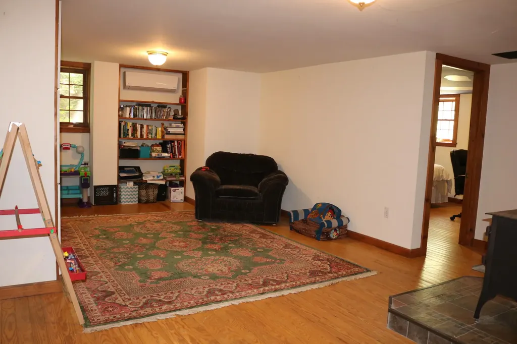 31 Donnell Pond Road Franklin ME 04634